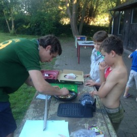 Vrijdag vergadering JPG  210 - Scouts en Gidsen Zaventem 